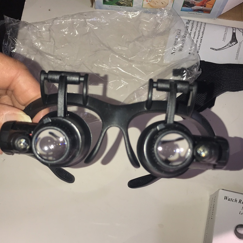 NWOT LED Double Eye Magnifier - Picture 7 of 8